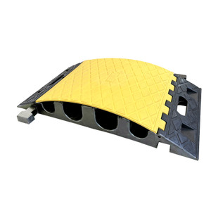 RAMPE PMR POUR PASSE-CABLES CPTRUCK