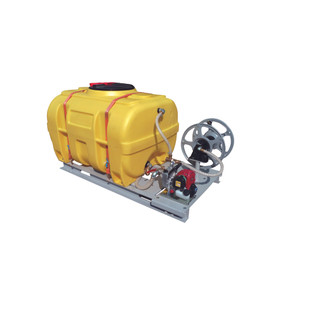 STATION D'ARROSAGE CUVE POLYETHYLENE SUR PLATEAU GMP