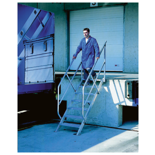 ESCALIER AVEC MAIN COURANTE ALUMINIUM MODUL ACCESS