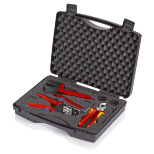 MALETTE A OUTILS POUR LE PHOTOVALTAÏQUE